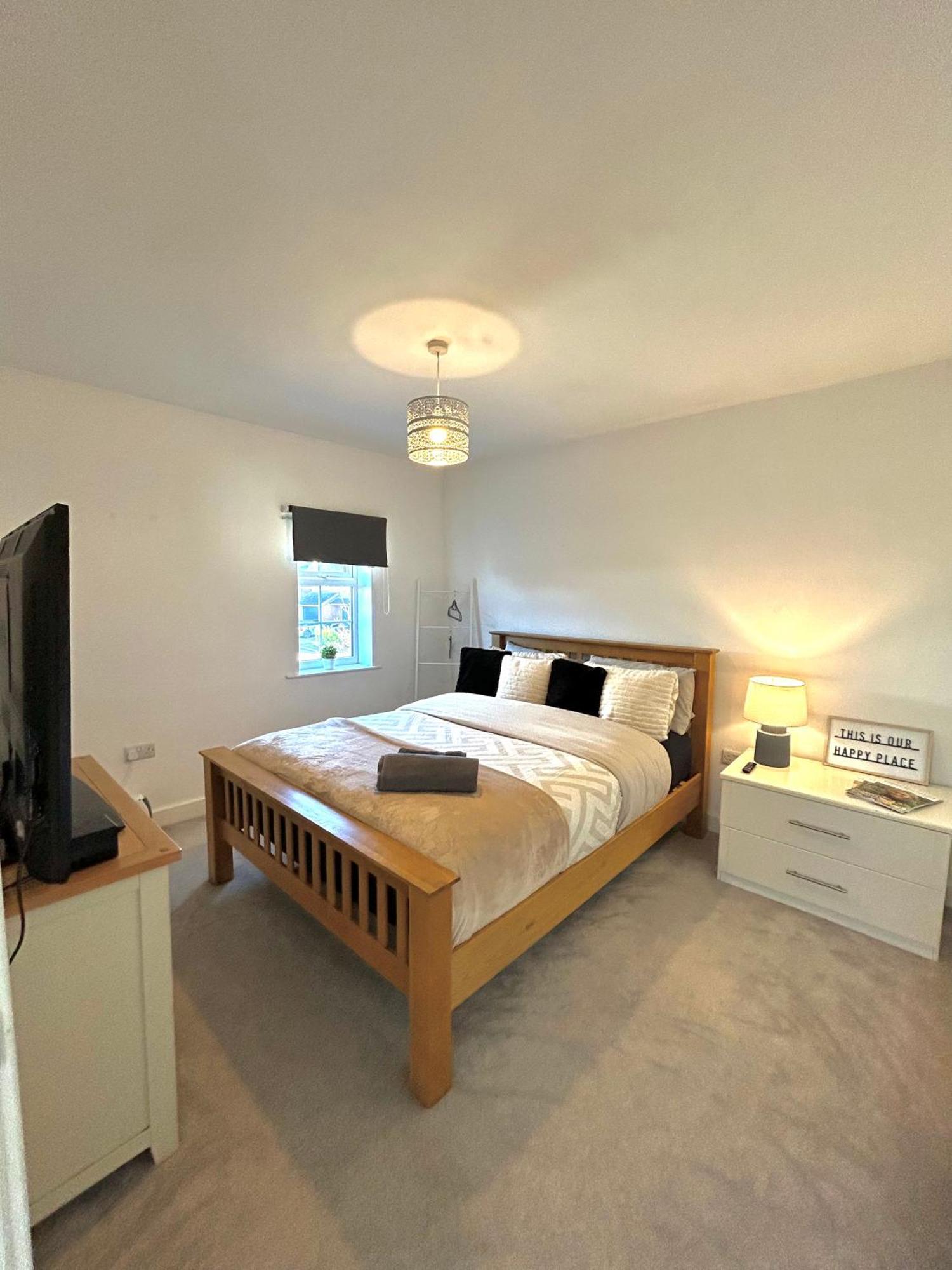 Luxury Countryside Stay - Waters Upton, Telford Kültér fotó
